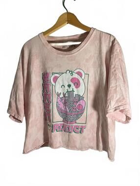 Hot Topic Pink Ramen Addict Graphic Tee, Size Large